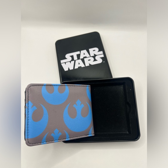 Star Wars R2D2 wallet - Picture 3 of 3